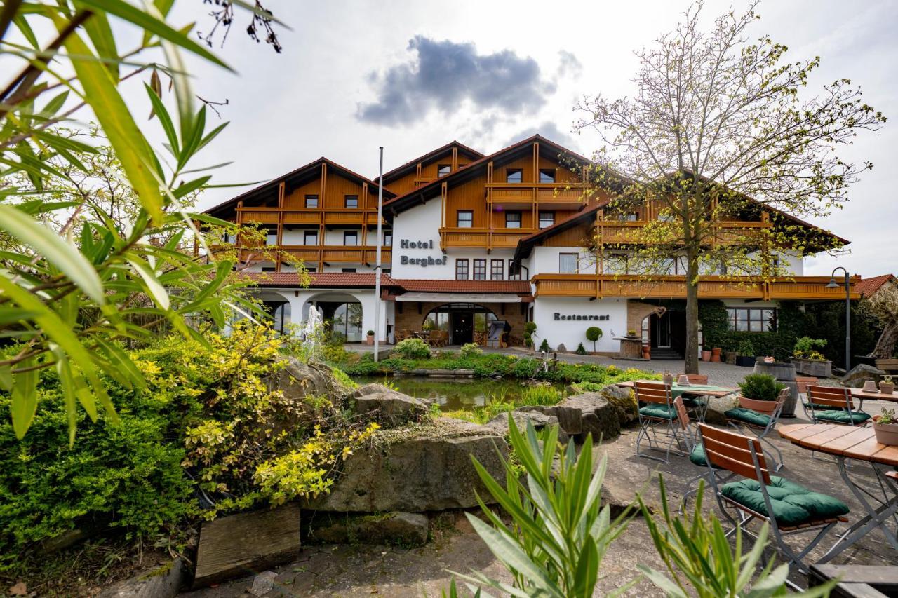 Hotel Berghof Петерсберг Экстерьер фото