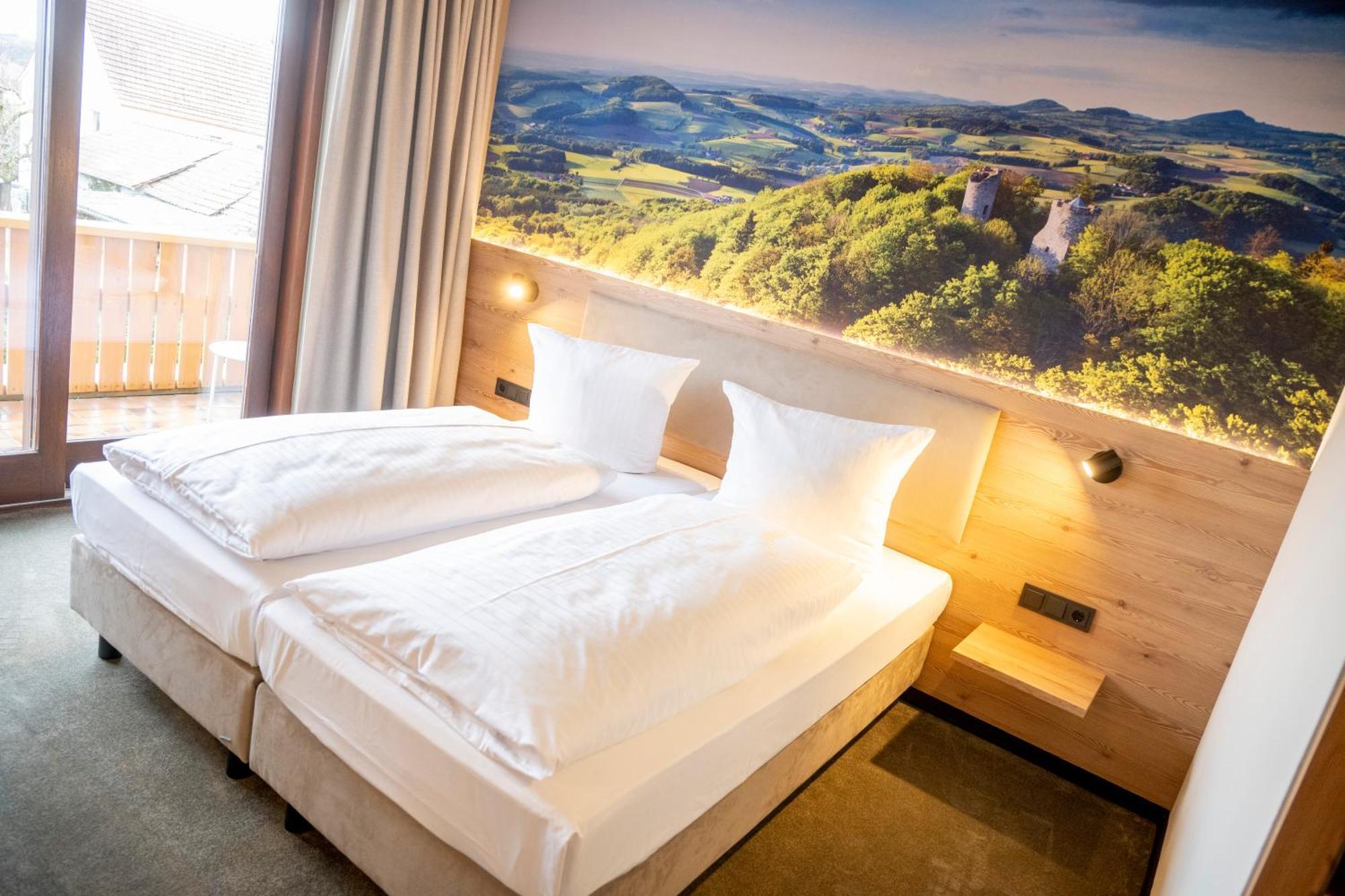 Hotel Berghof Петерсберг Экстерьер фото